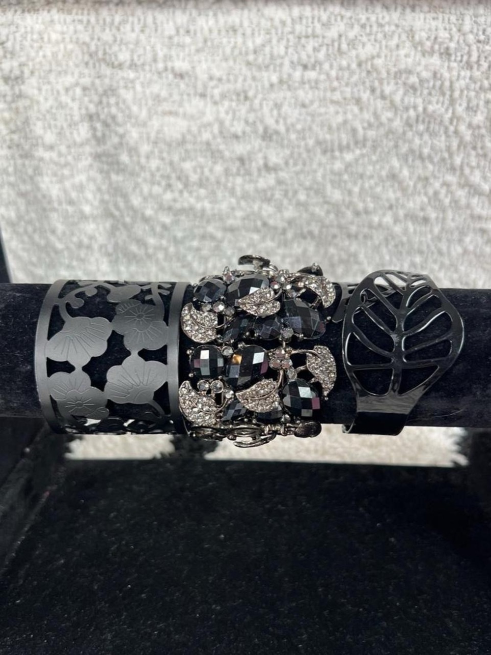 Chunky Black & silver tone bangle bracelet set
